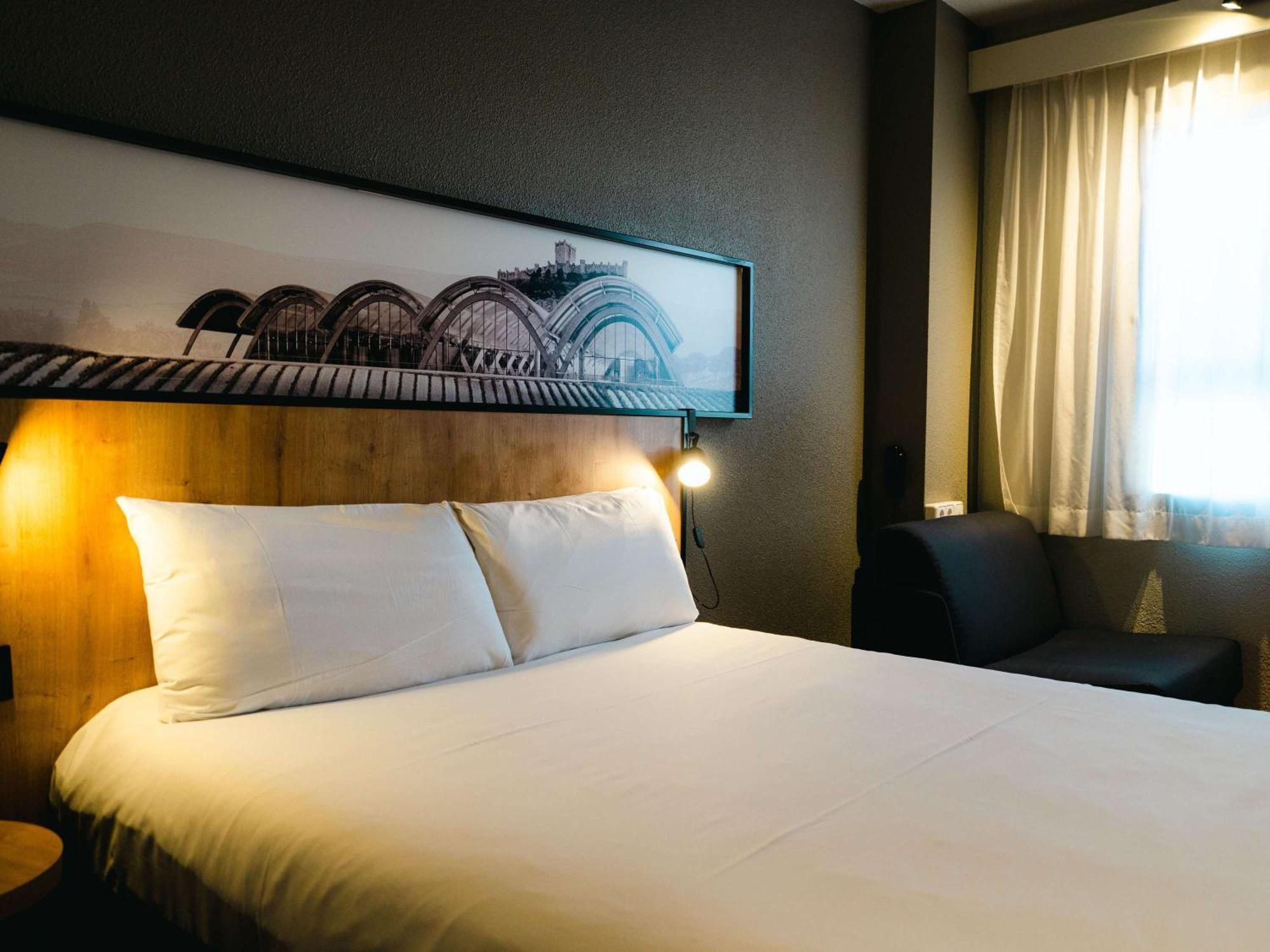 Ibis Valladolid Exterior foto