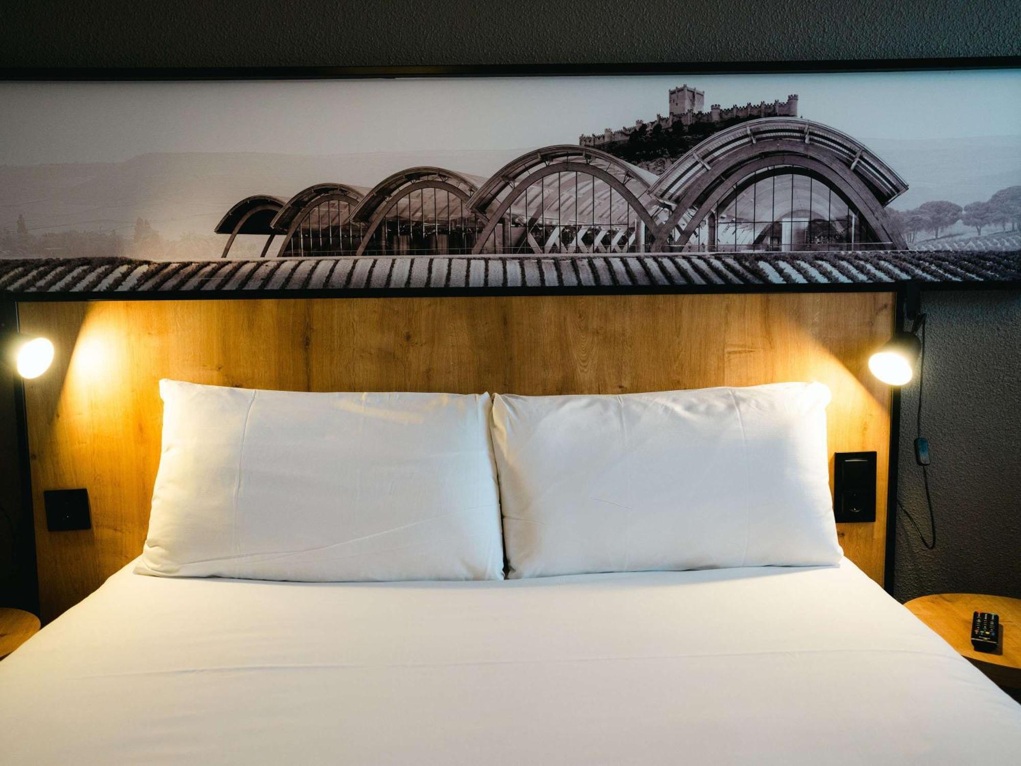 Ibis Valladolid Exterior foto