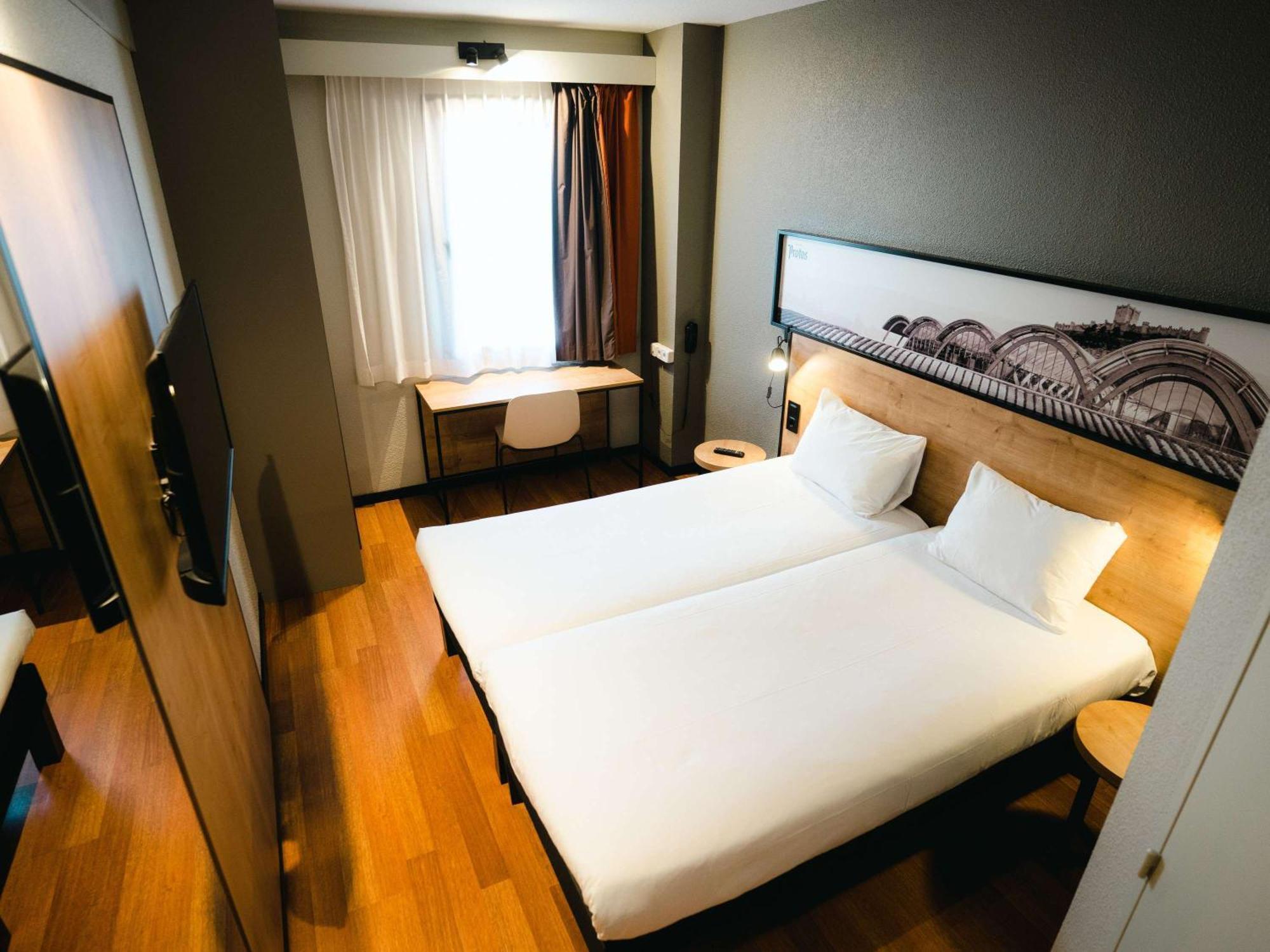 Ibis Valladolid Exterior foto